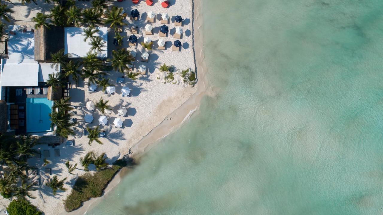 Casa Del Jaguar Beach Hotel Isla Mujeres Buitenkant foto