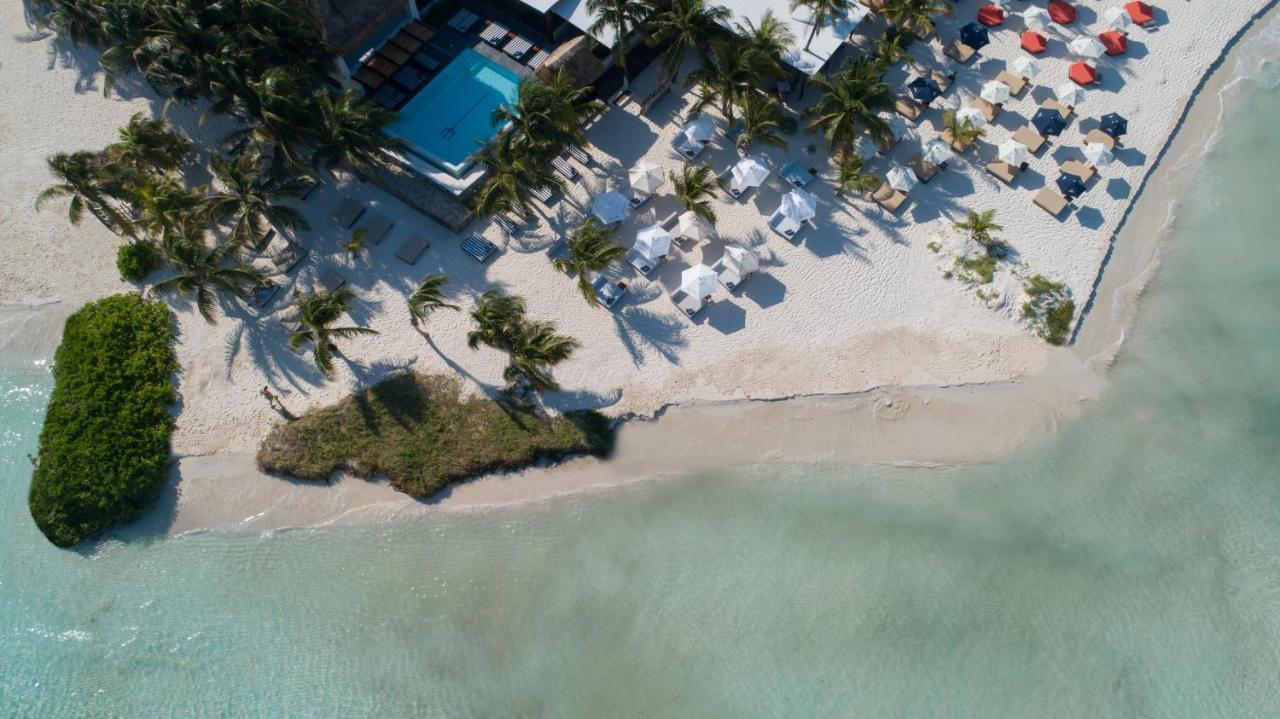 Casa Del Jaguar Beach Hotel Isla Mujeres Buitenkant foto