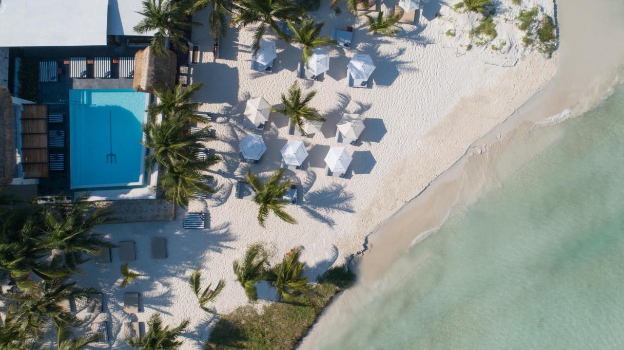 Casa Del Jaguar Beach Hotel Isla Mujeres Buitenkant foto